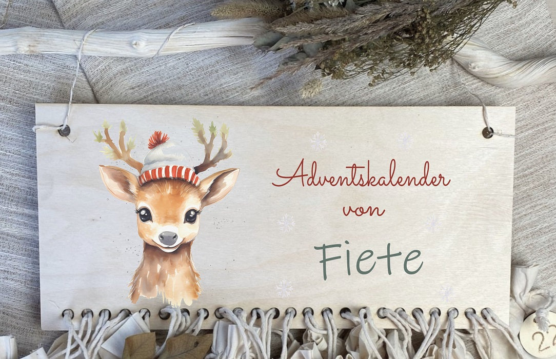 Adventskalender mit Namen und Stoffsäckchen Reh Junge