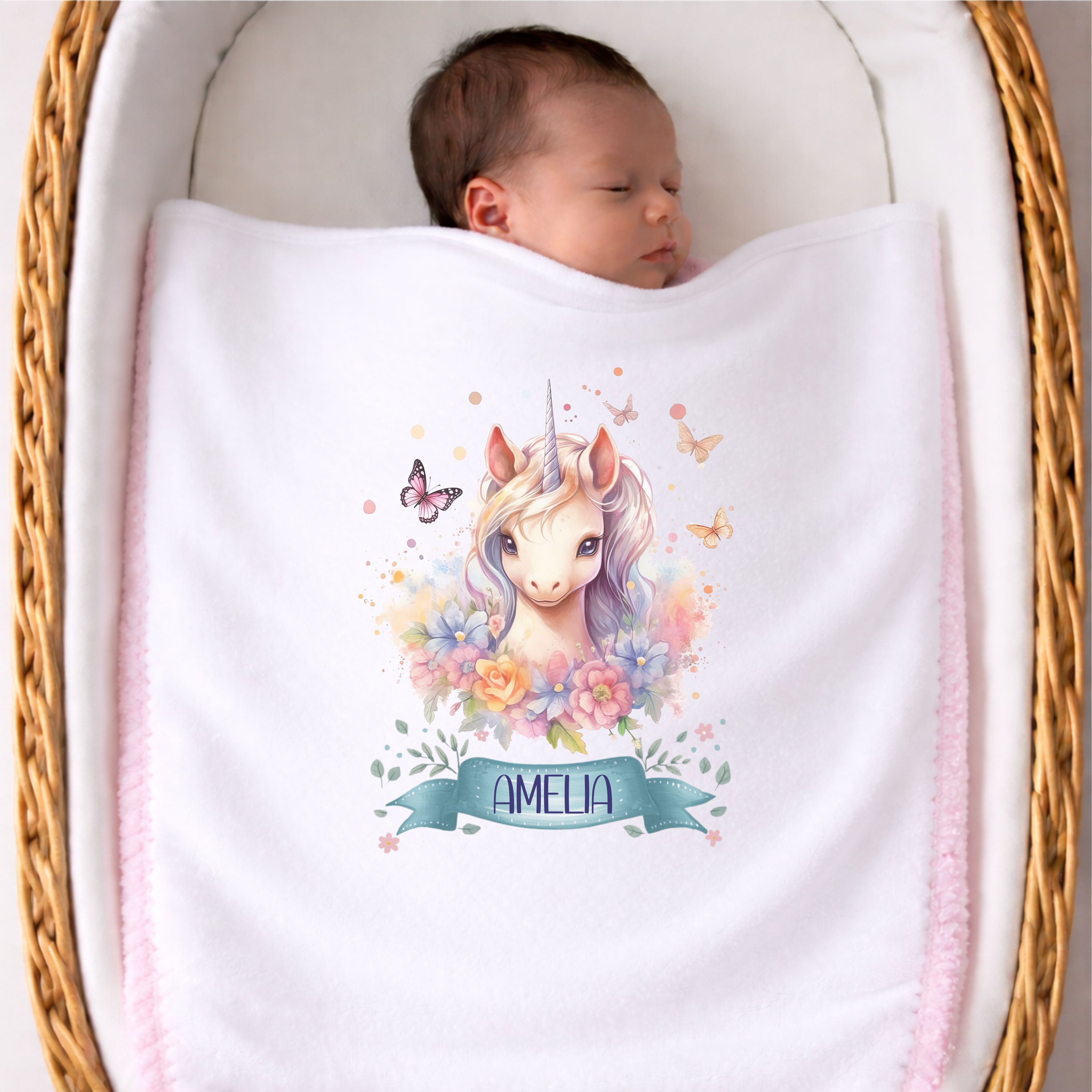 Personalisierte Babydecke mit Namen Einhorn Kuscheldecke aus weichem Plüsch liebevoll gestaltet