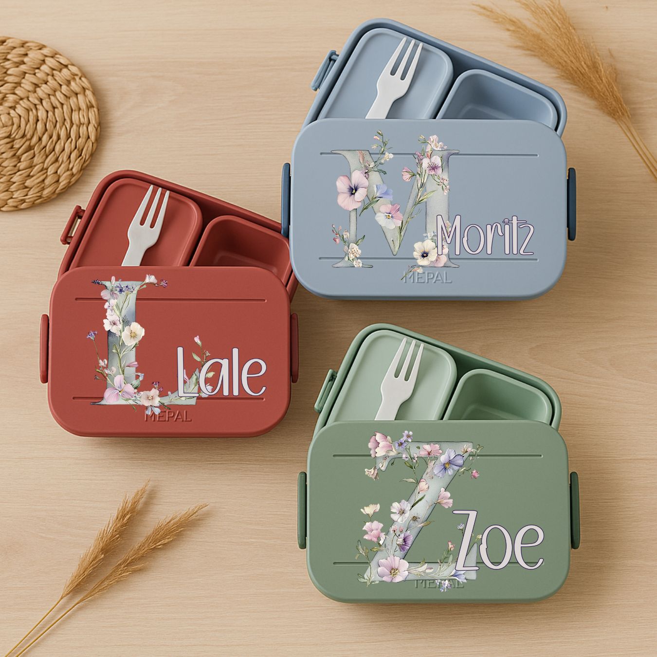 Personalisierte Brotdose mit Namen und Blumig Motiv für Kinder
