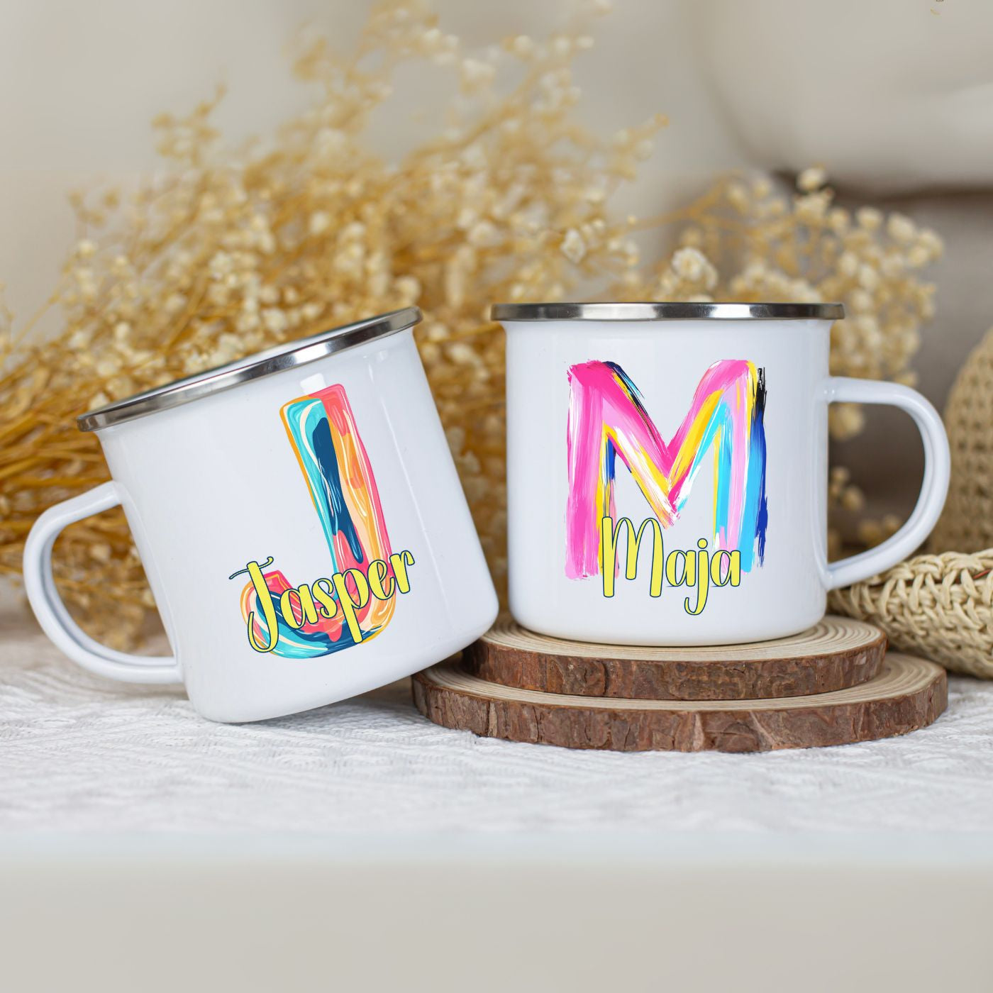 Emaille Becher mit Name personalisiert im kunstvollen Design