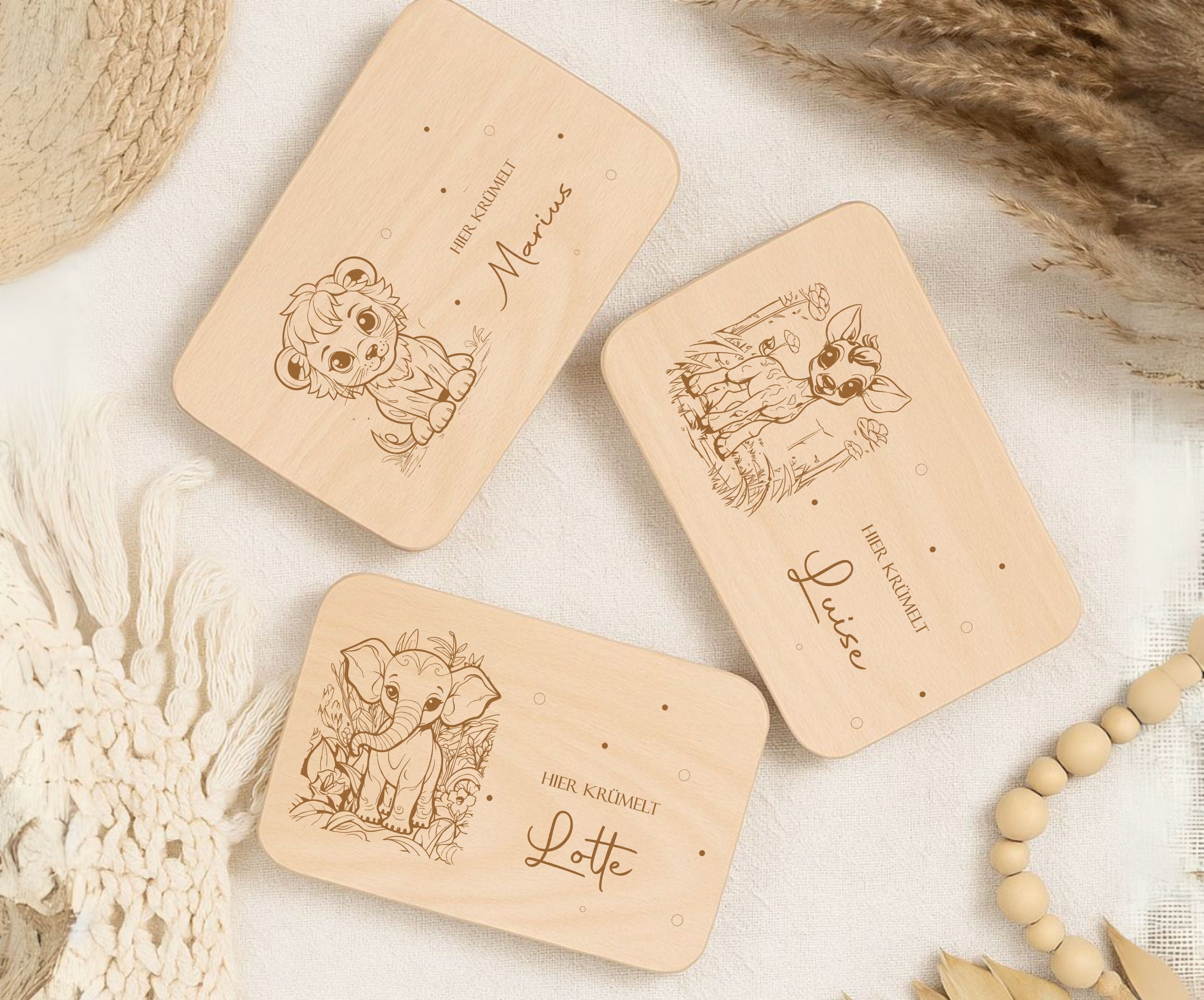 Personalisiertes Frühstücksbrettchen Kinder – Gravur mit Löwe, Tiger, Zebra & Elefant