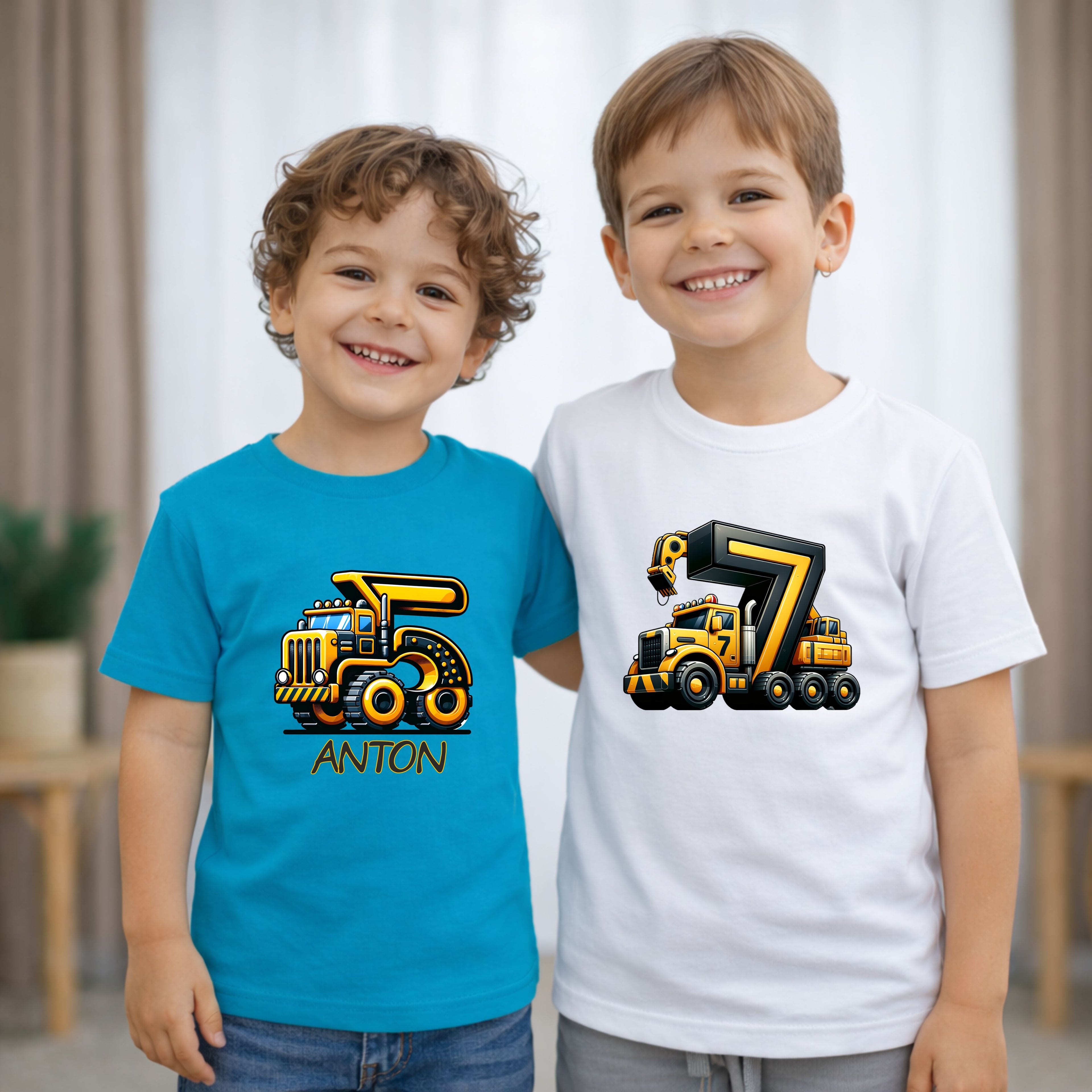 Geburtstagsshirt Kinder mit Baustelle Motiv und personalisiertem Namen