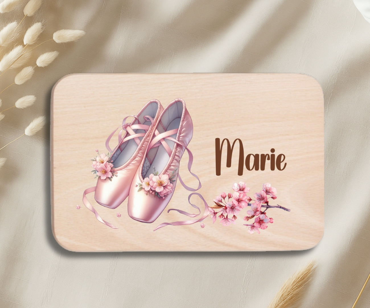 Personalisiertes Holzbrettchen Kinder – Ballerina Motiv mit Name