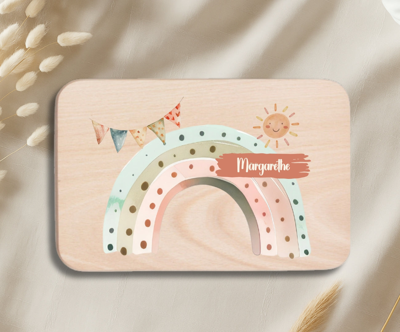 Personalisiertes Holzbrettchen Kinder – Regenbogen Motiv mit Name