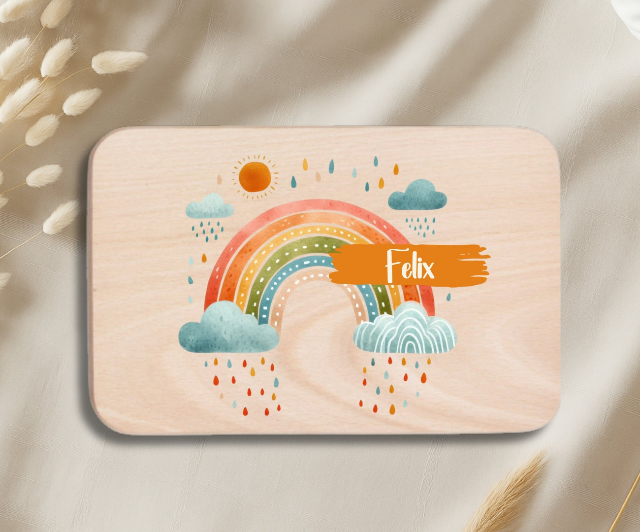 Personalisiertes Holzbrettchen Kinder – Regenbogen Motiv mit Name