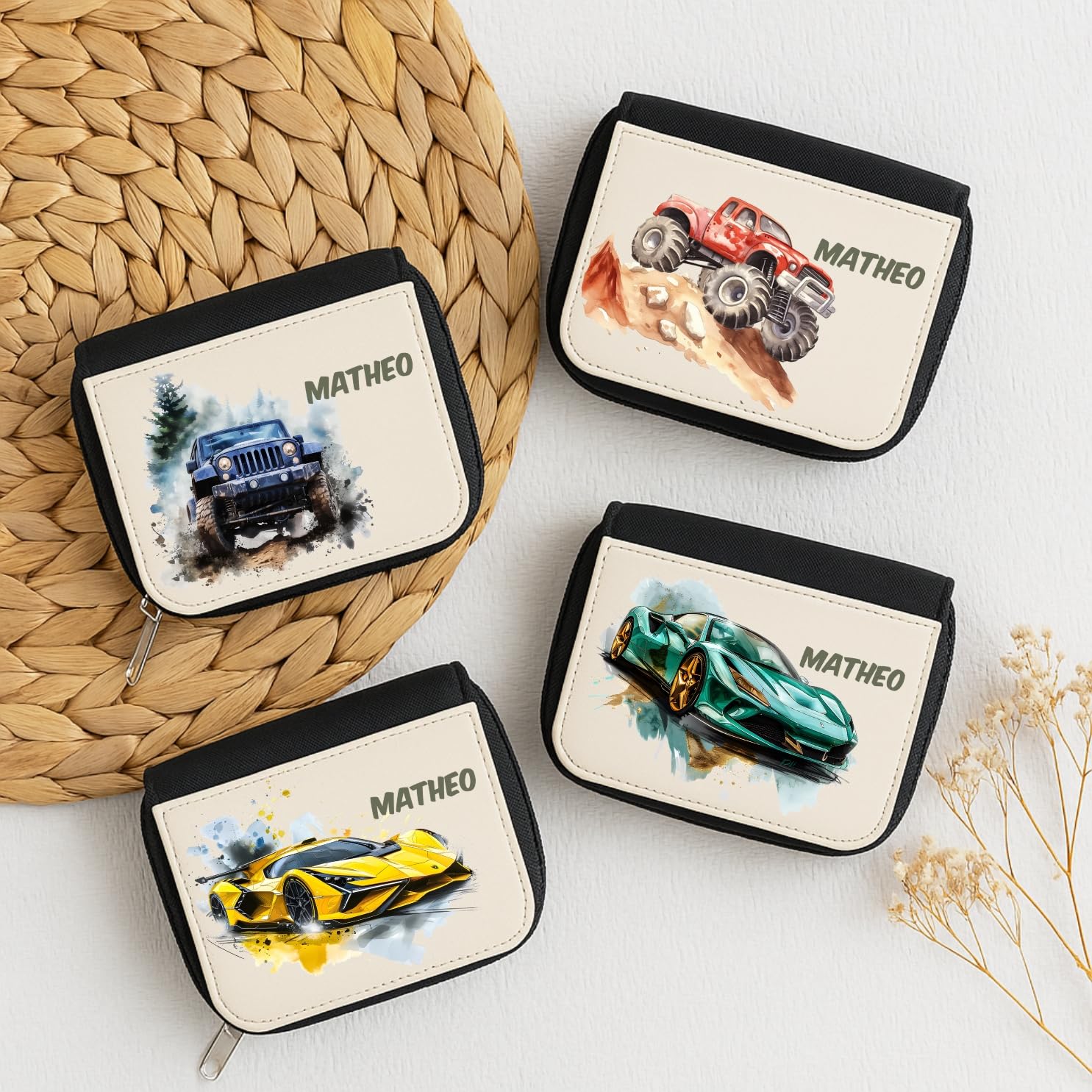 Personalisierter Kinder-Geldbeutel mit Auto-Motiv – Rennwagen, Geländewagen, Monstertruck
