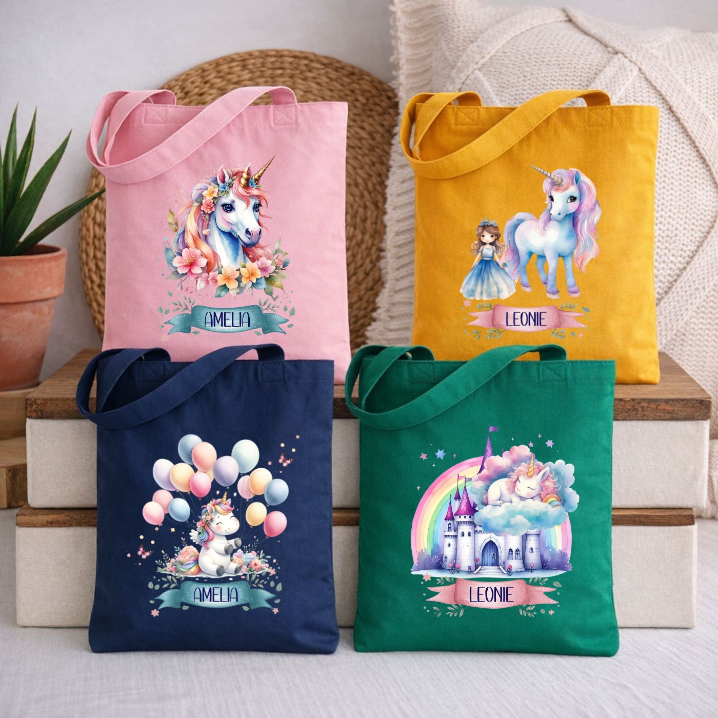 Personalisierte Kindertasche mit Einhorn Motiven und Wunschnamen