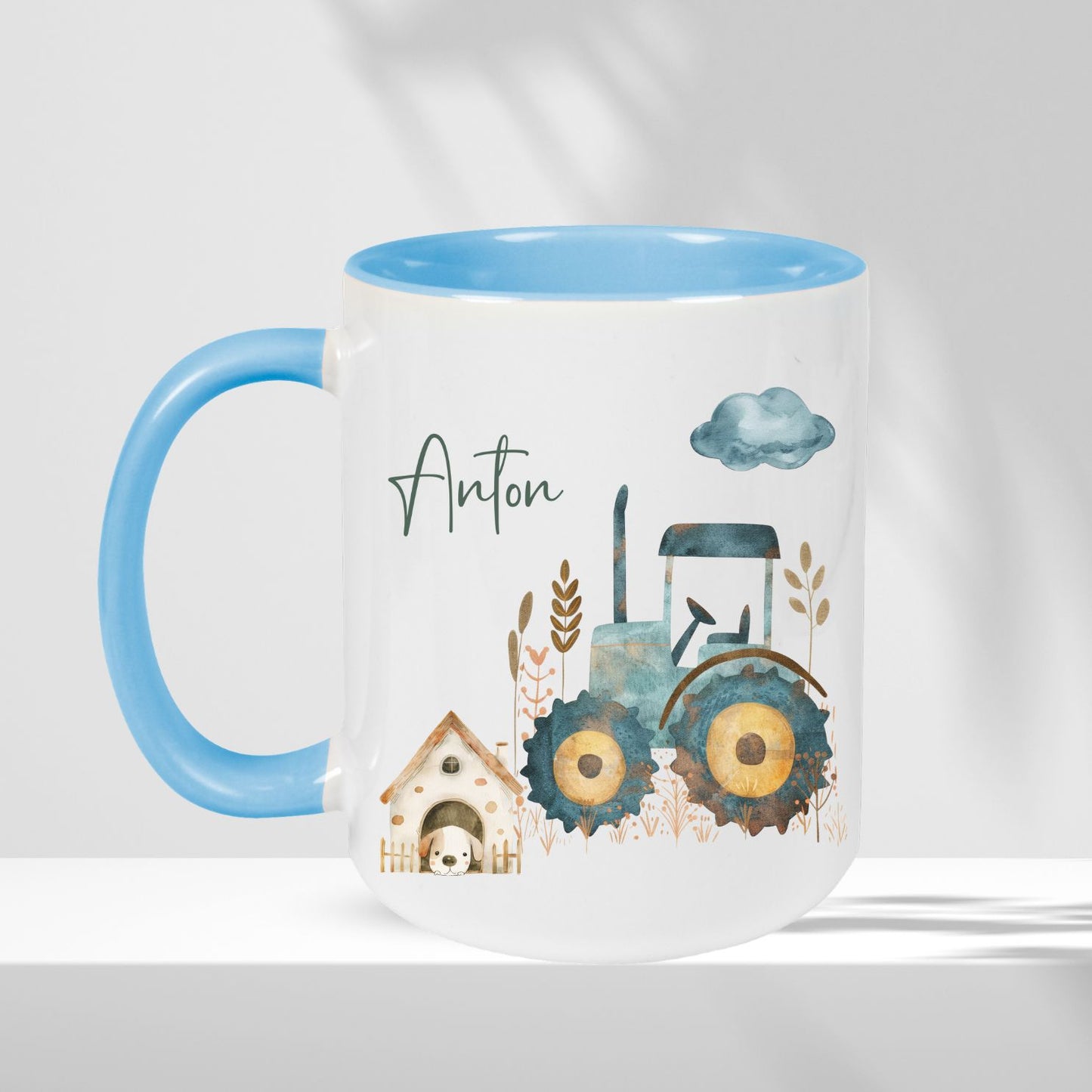 Keramiktasse für Kinder blau mit Bauernhof Motiven und Namen personalisiert - Traktor, Pferd, Dorf, Schaf