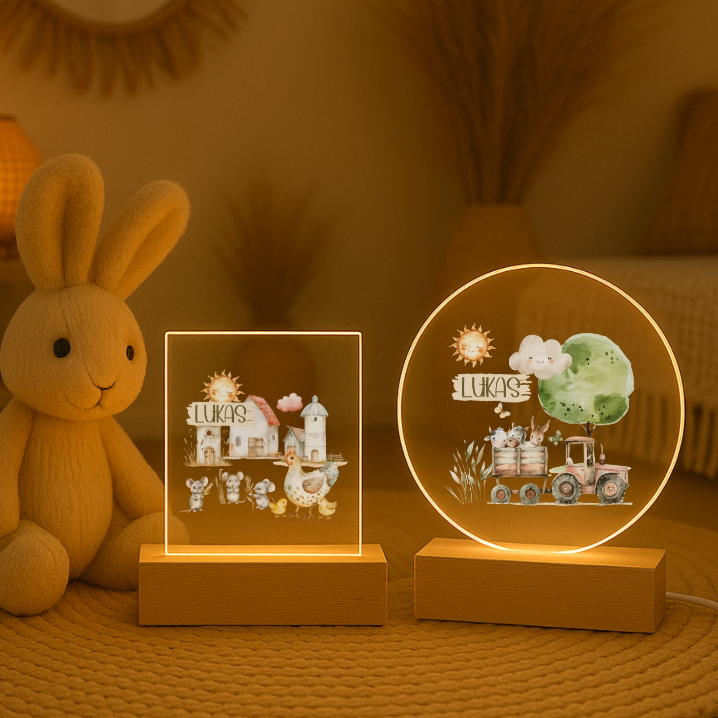 Personalisierte Nachtlampe Bauernhof – LED-Lampe Kinderzimmer mit Traktor und Tieren graviert