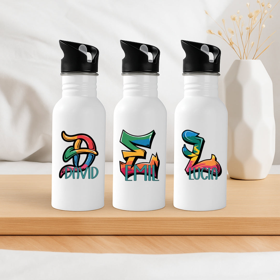 Personalisierte Trinkflasche mit Strohhalm für Kinder mit Namen und Graffiti Buchstabe Motiv