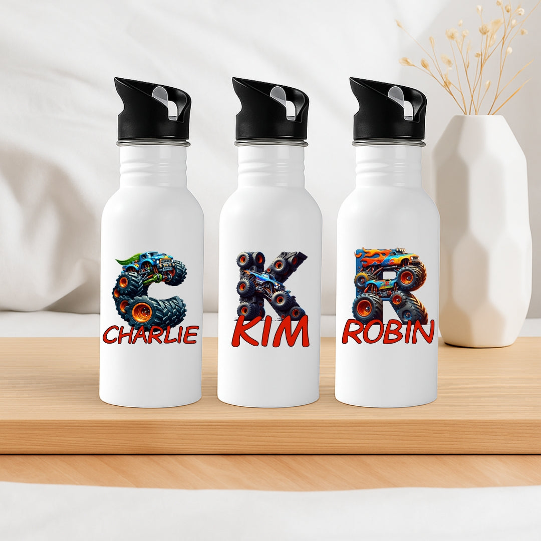 Personalisierte Trinkflasche mit Strohhalm für Kinder mit Namen und Monstertruck Buchstabe Motiv