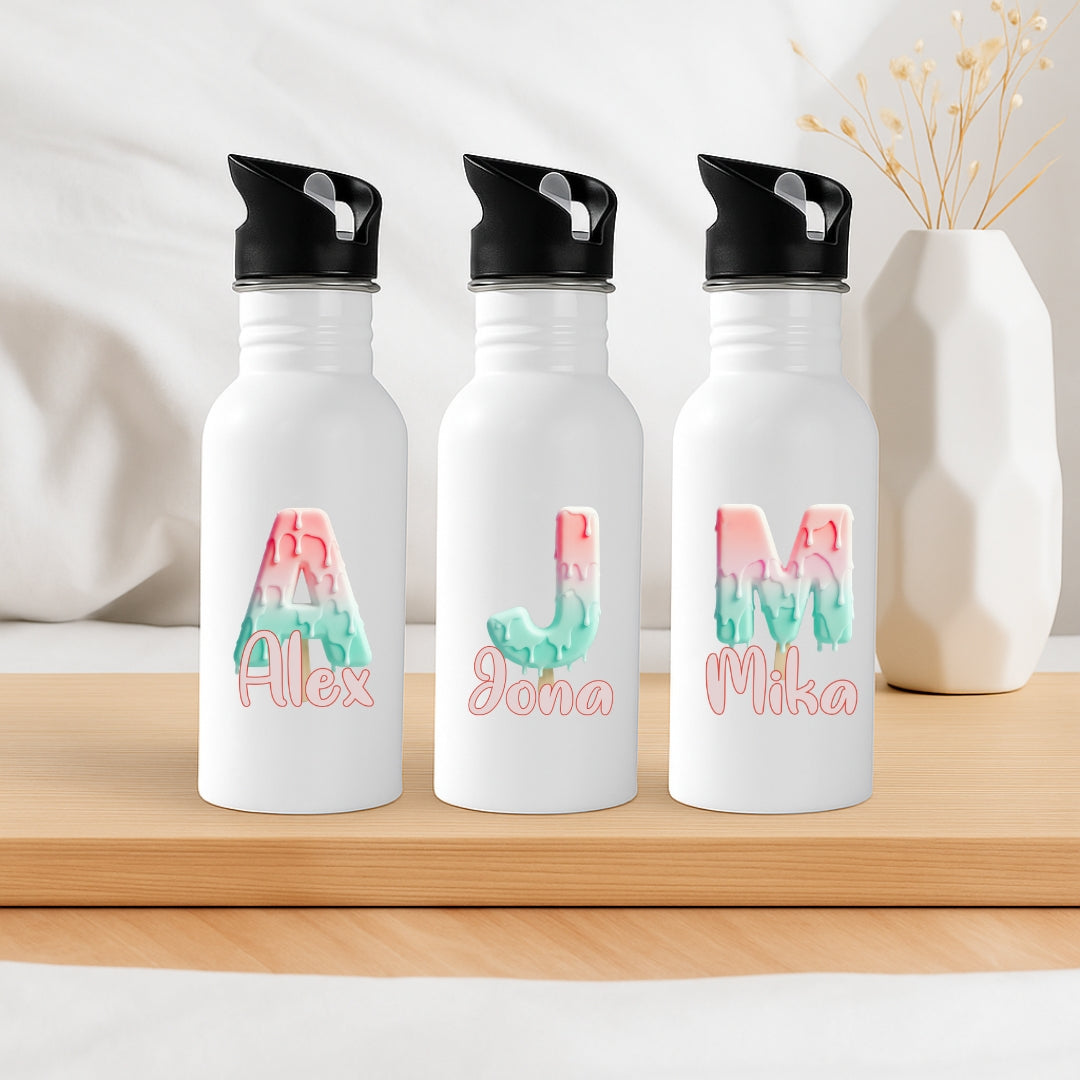 Kinder Edelstahl Trinkflasche mit Eisstiel Buchstabe Design und personalisiertem Namen für Schule oder Kindergarten